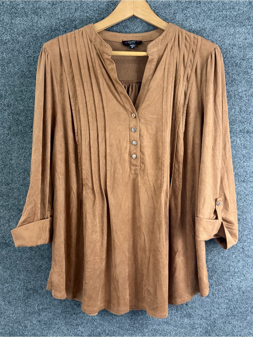 Cocomo Womens 2X Tan Suede Like Top 3/4 Sleeve V Neck Neutral Office Casual Fall
